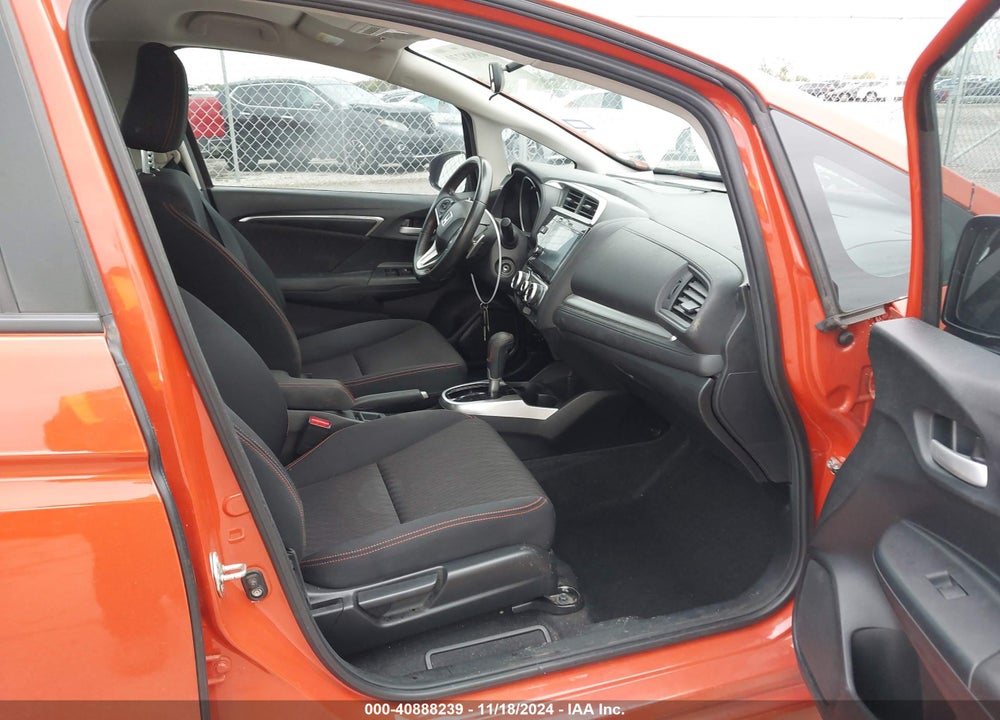 2018 HONDA FIT SPORT VIN: 3HGGK5H69JM718239