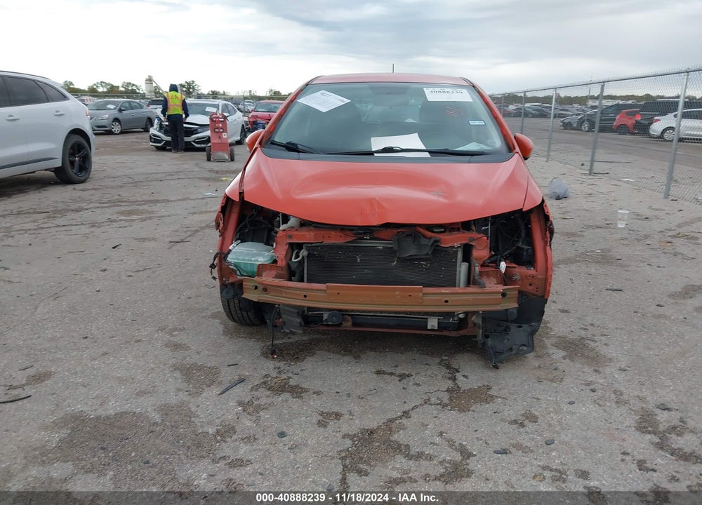 2018 HONDA FIT SPORT VIN: 3HGGK5H69JM718239