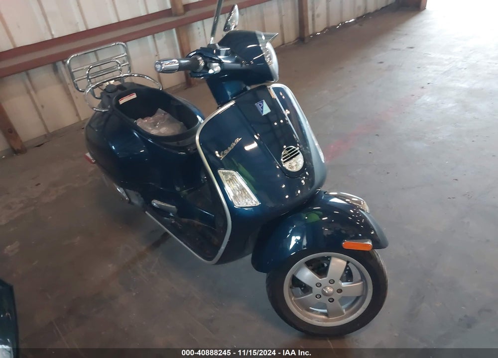 2013 VESPA GTS 300 SUPER VIN: ZAPM459L0D5801387