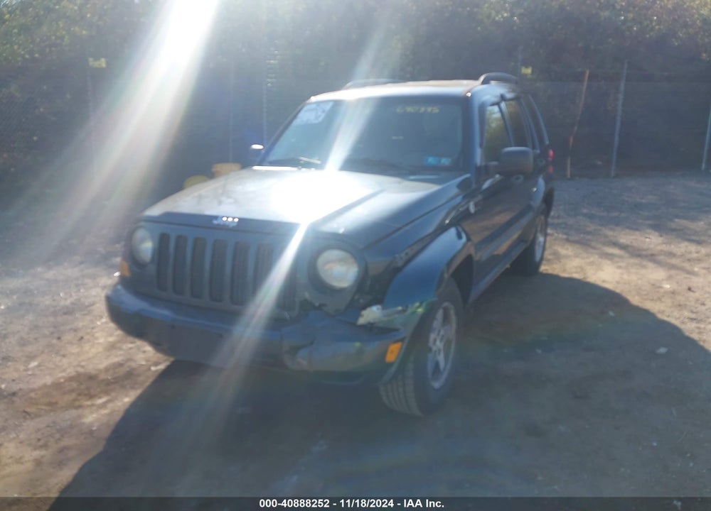 2005 JEEP LIBERTY RENEGADE VIN: 1J4GL38K65W690395
