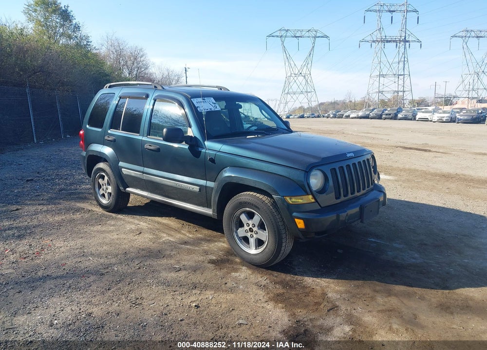 2005 JEEP LIBERTY RENEGADE VIN: 1J4GL38K65W690395