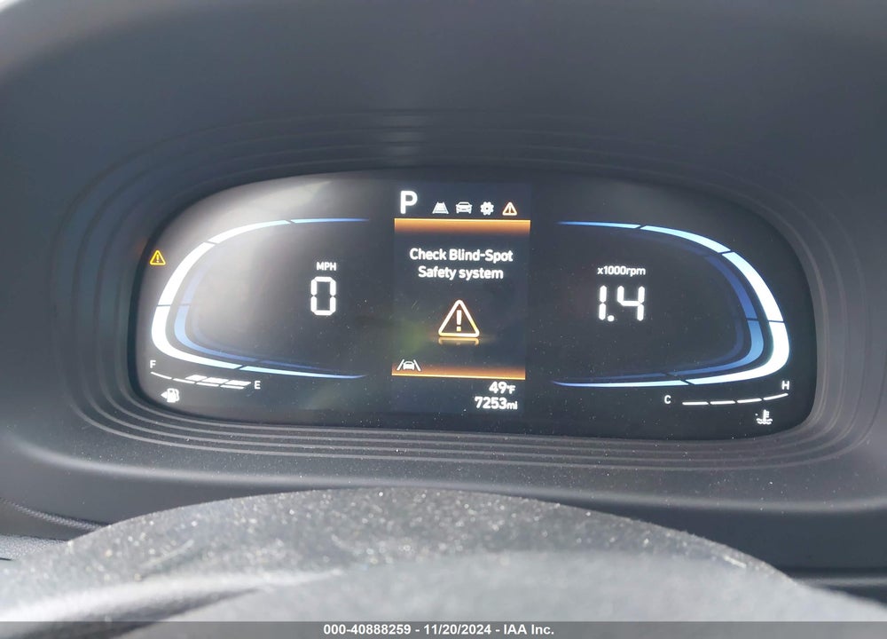 2024 HYUNDAI VENUE SEL VIN: KMHRC8A32RU317852