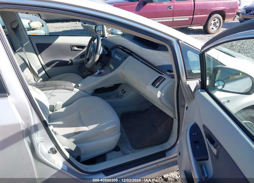 2010 TOYOTA PRIUS III VIN: JTDKN3DU3A0198633