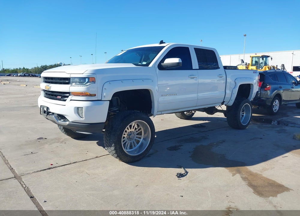 2018 CHEVROLET SILVERADO 1500 2LT VIN: 3GCUKREC7JG303843