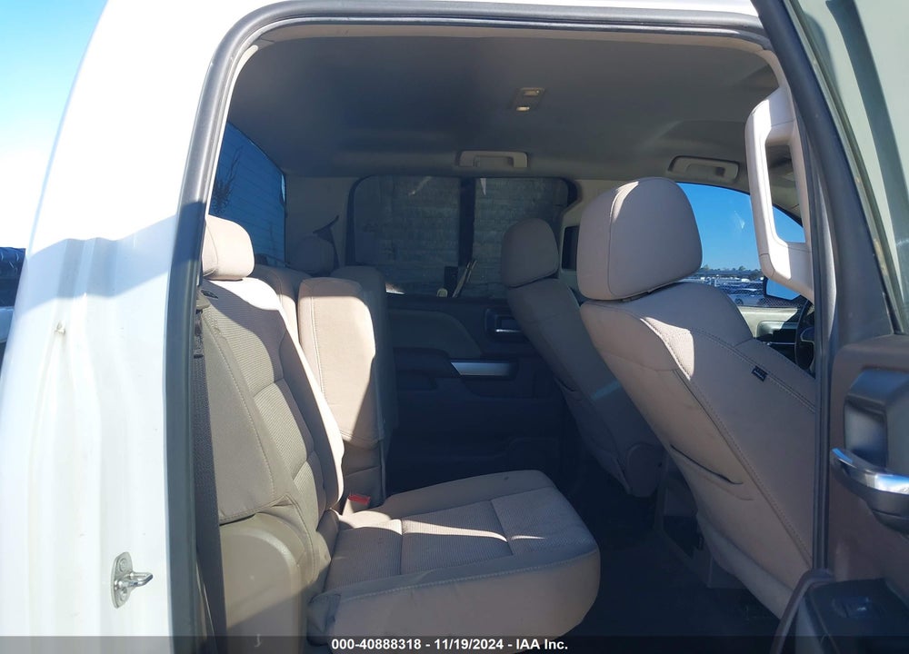 2018 CHEVROLET SILVERADO 1500 2LT VIN: 3GCUKREC7JG303843