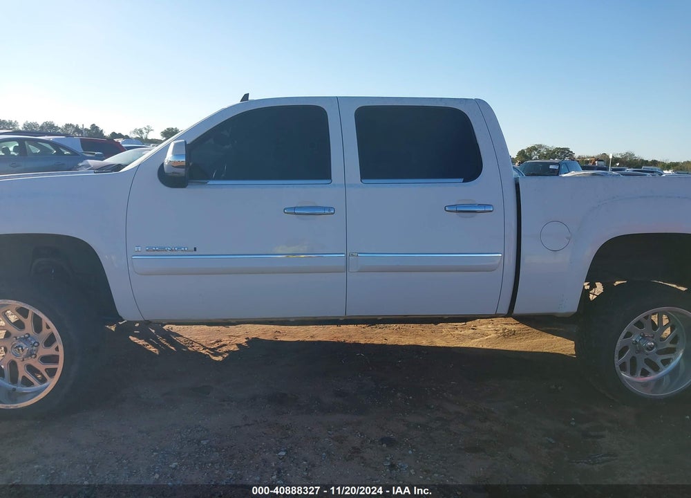 2008 GMC SIERRA 1500 DENALI VIN: 2GTEC638981162484