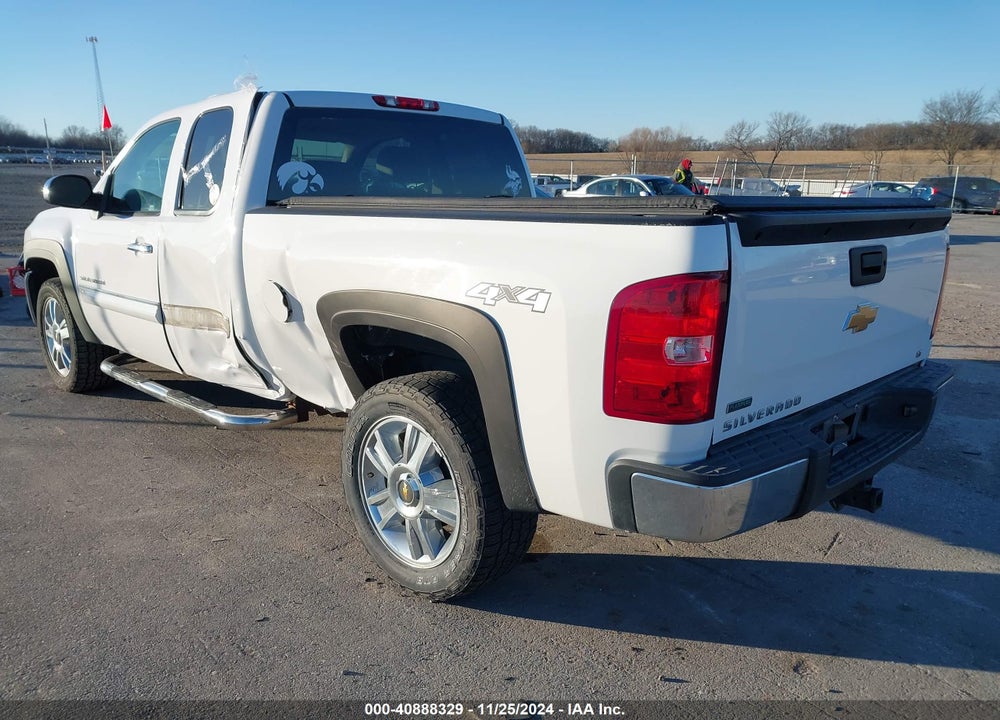 2012 CHEVROLET SILVERADO 1500 LT VIN: 1GCRKSE79CZ121502