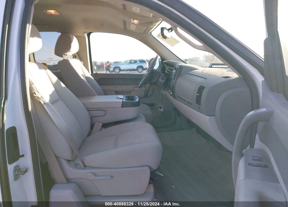 2012 CHEVROLET SILVERADO 1500 LT VIN: 1GCRKSE79CZ121502