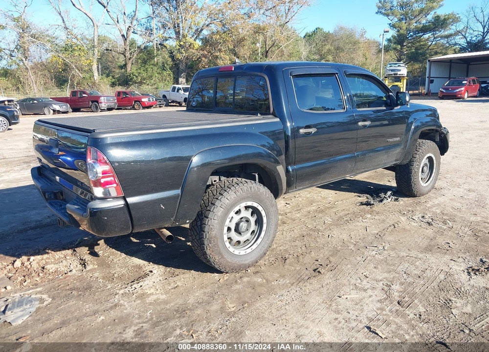 2015 TOYOTA TACOMA BASE V6 VIN: 5TFLU4EN5FX118154