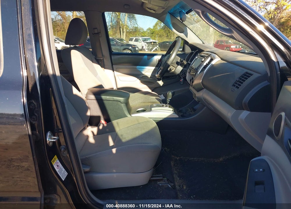 2015 TOYOTA TACOMA BASE V6 VIN: 5TFLU4EN5FX118154