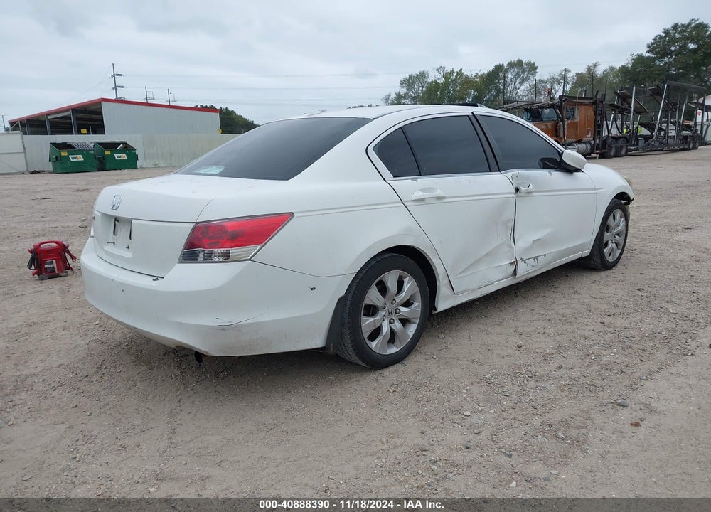 2008 HONDA ACCORD VIN: 1HGCP26828A161698