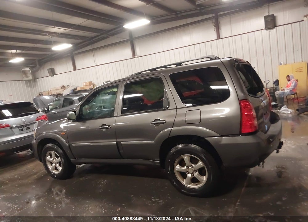 2005 MAZDA TRIBUTE S VIN: 4F2CZ94125KM17108