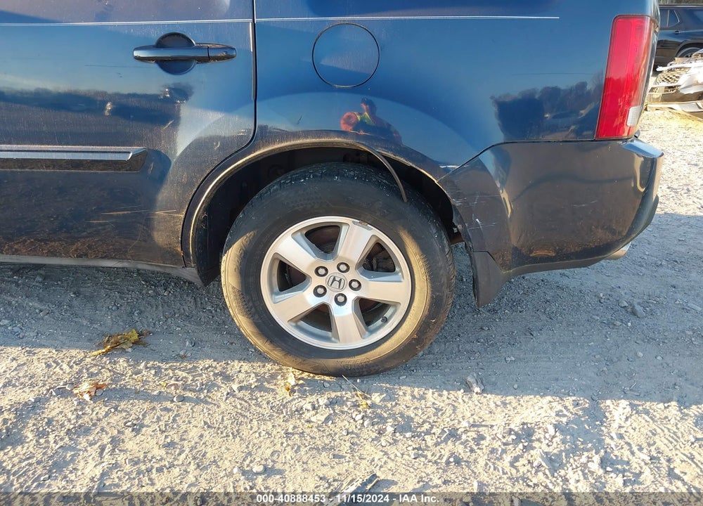 2009 HONDA PILOT VIN: 5FNYE484898044987