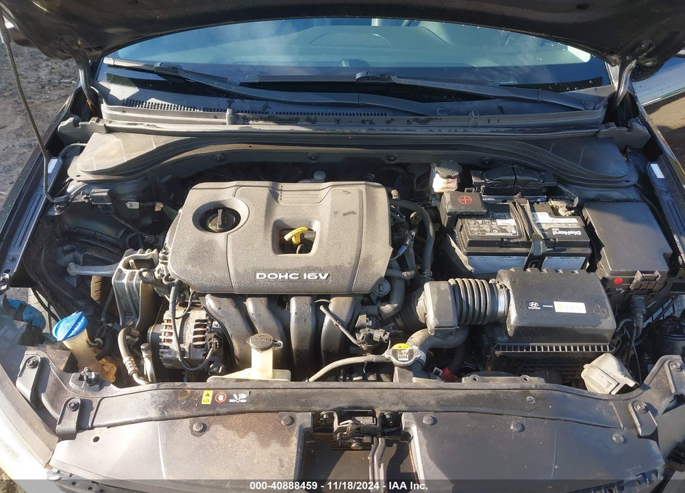 2017 HYUNDAI ELANTRA LIMITED VIN: KMHD84LF9HU156460