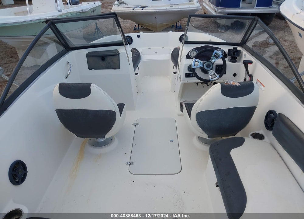 2017 STINGRAY OTHER VIN: PNYUSE07G617