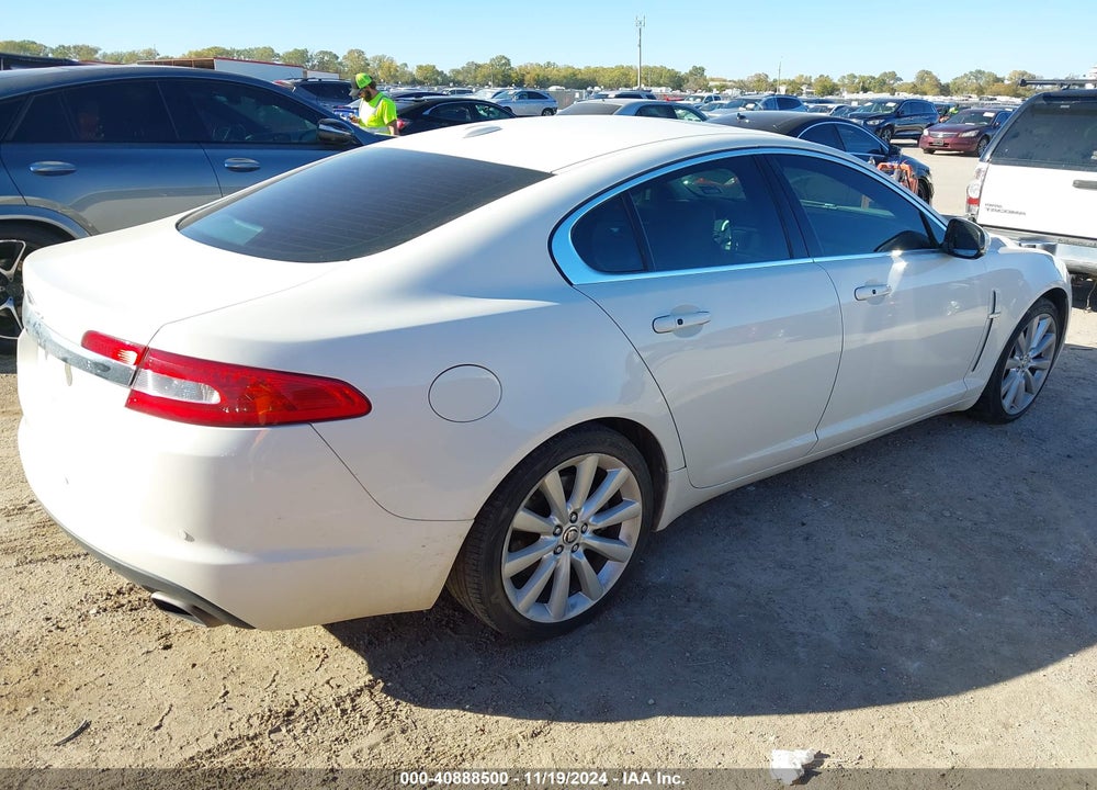 2010 JAGUAR XF PREMIUM VIN: SAJWA0GB0ALR64842