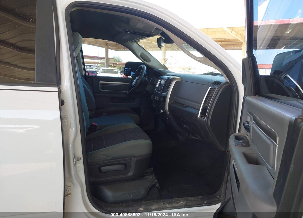 2015 RAM 1500 SLT VIN: 1C6RR6GT8FS754476