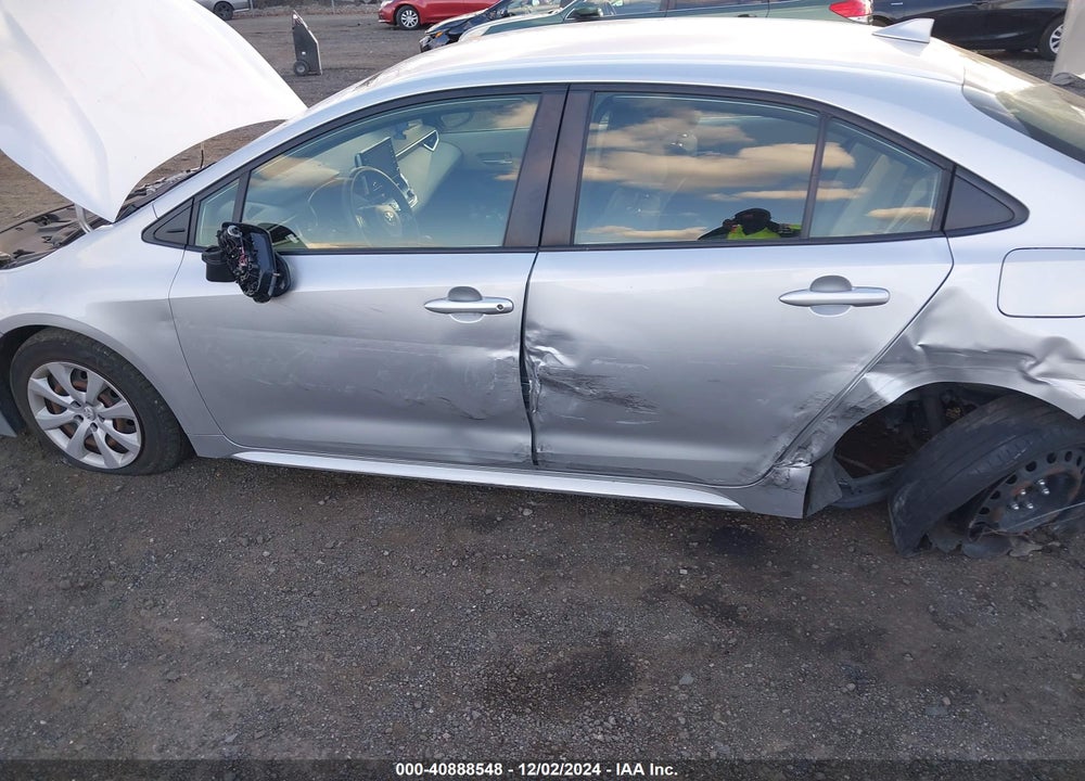 2021 TOYOTA COROLLA LE VIN: JTDEPMAE6MJ130240