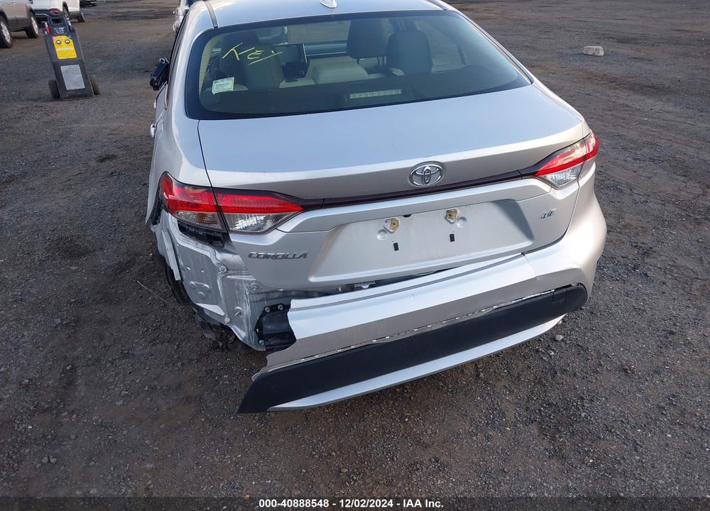 2021 TOYOTA COROLLA LE VIN: JTDEPMAE6MJ130240