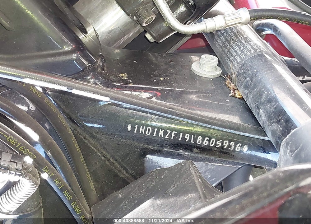 2020 HARLEY-DAVIDSON FLTRK VIN: 1HD1KZF19LB605936