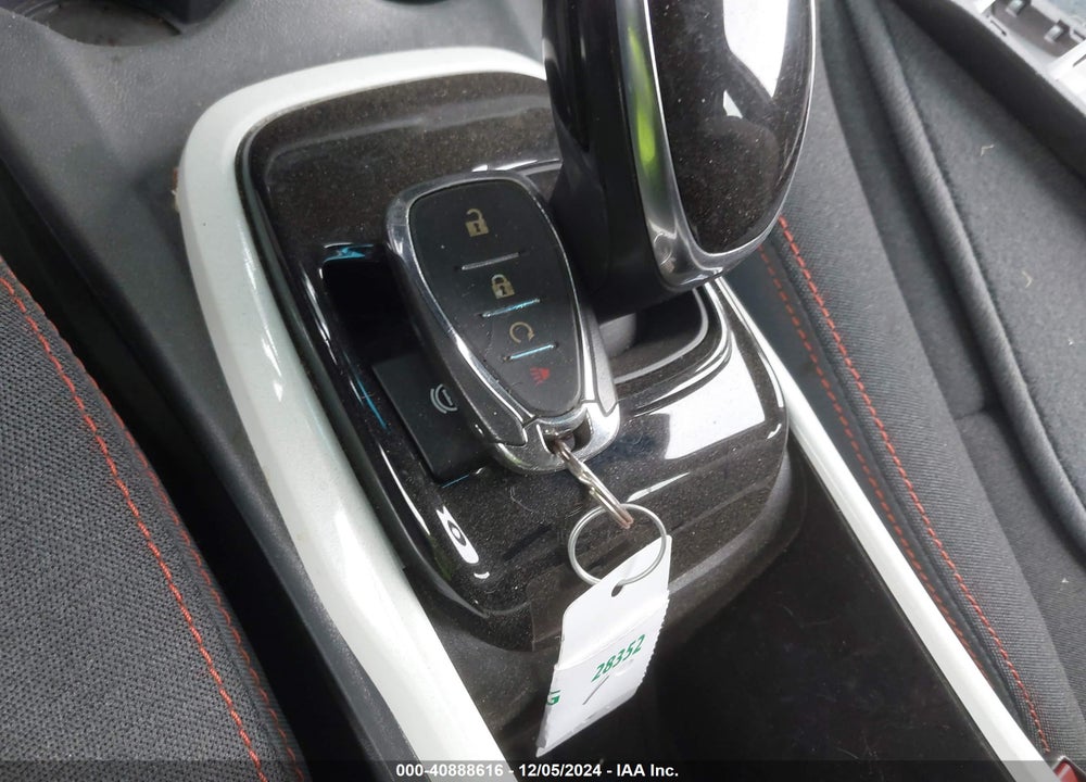 2020 CHEVROLET BOLT EV FWD LT VIN: 1G1FY6S03L4116575