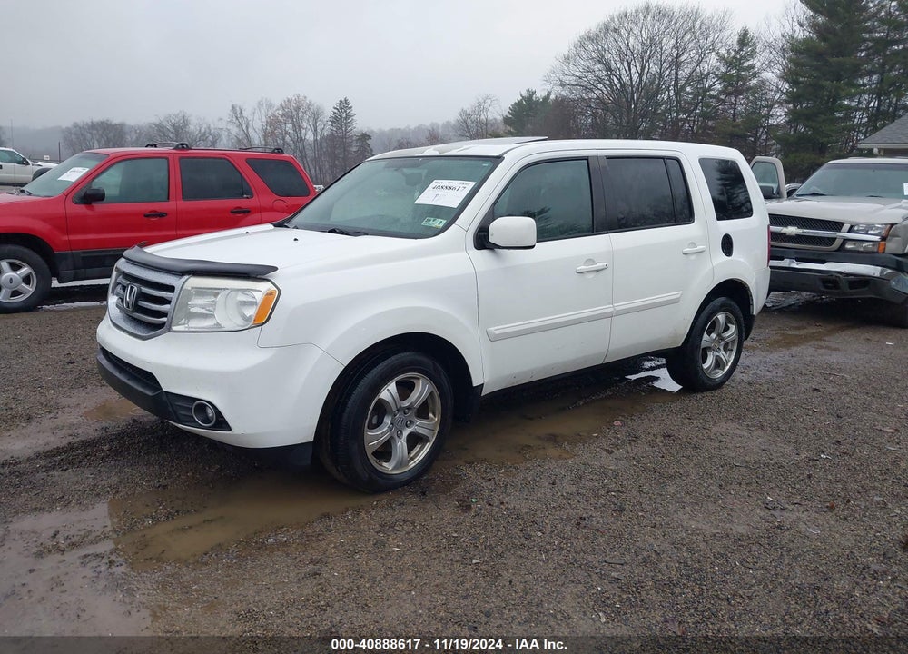 2013 HONDA PILOT EX-L VIN: 5FNYF4H55DB044074