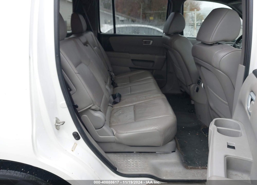 2013 HONDA PILOT EX-L VIN: 5FNYF4H55DB044074