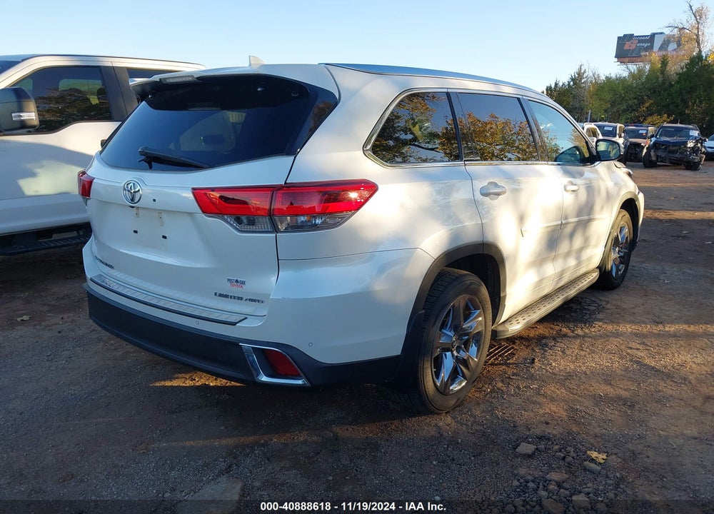 2019 TOYOTA HIGHLANDER LIMITED/PLATINUM VIN: 5TDDZRFH6KS709945
