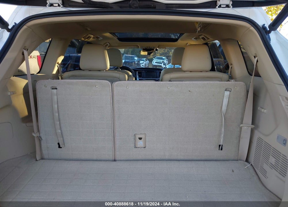 2019 TOYOTA HIGHLANDER LIMITED/PLATINUM VIN: 5TDDZRFH6KS709945