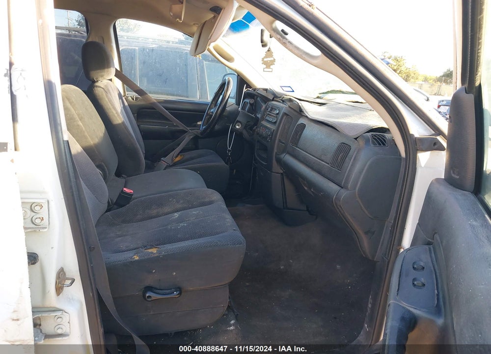 2002 DODGE RAM 1500 ST VIN: 3D7HA18Z72G207658