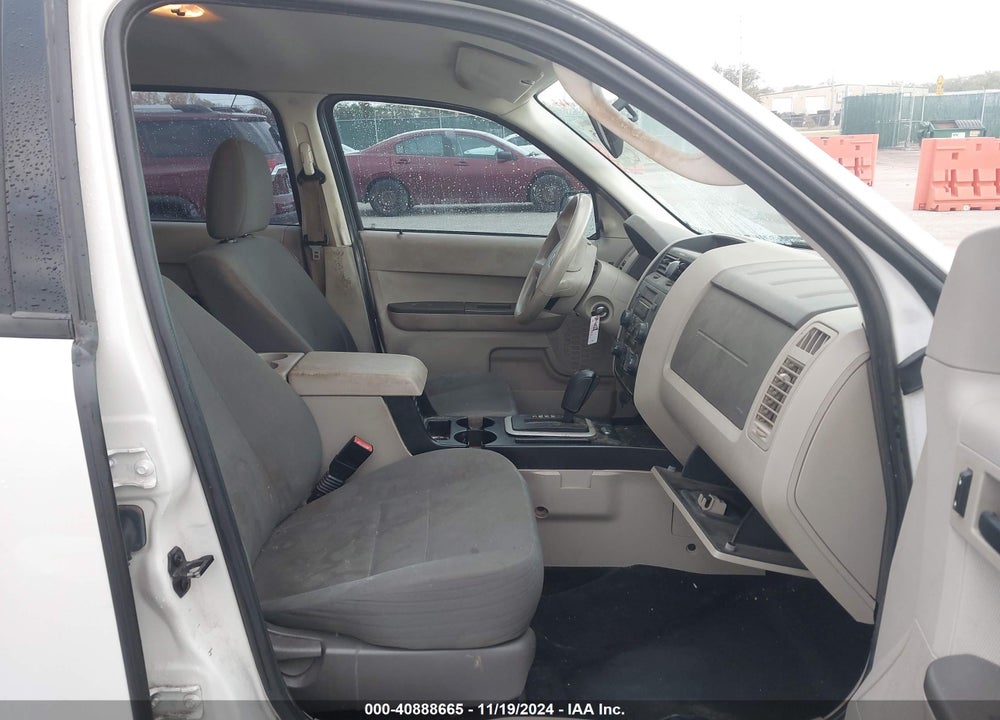 2012 FORD ESCAPE XLS VIN: 1FMCU0C76CKA78572