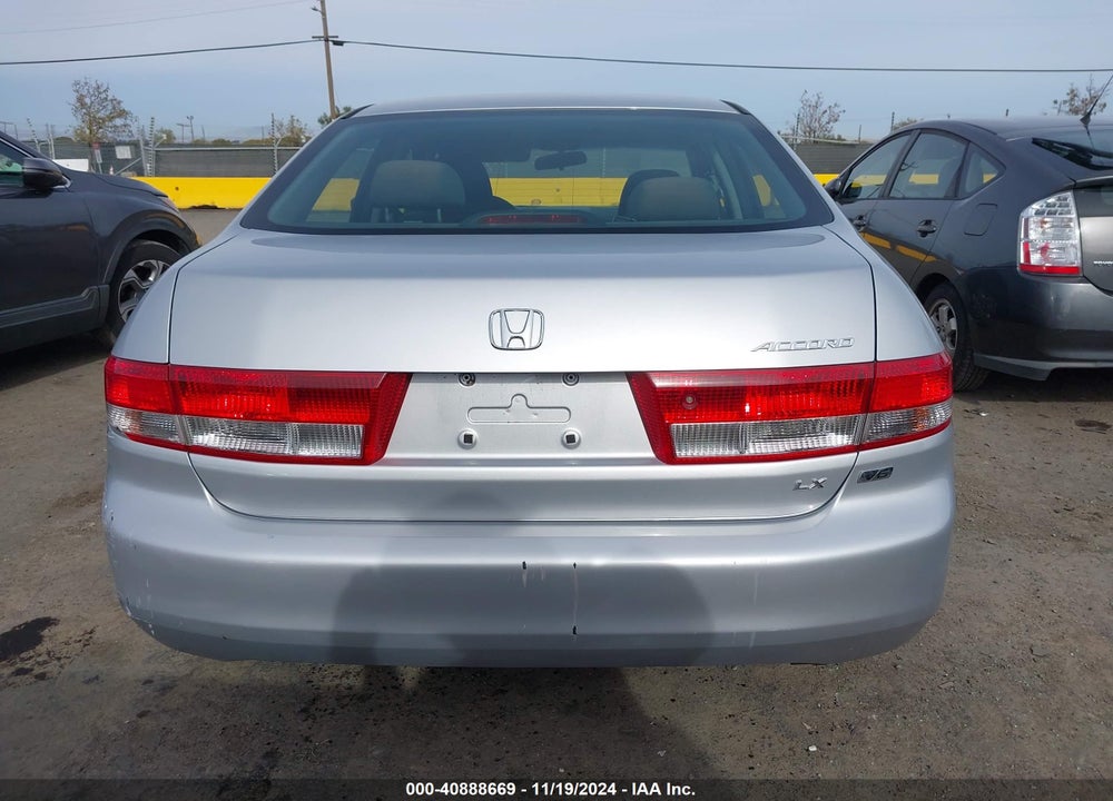 2004 HONDA ACCORD 2.4 LX VIN: 1HGCM56374A099711