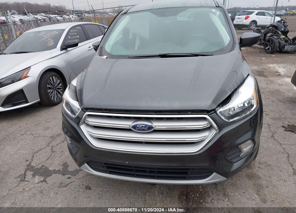 2019 FORD ESCAPE SE VIN: 1FMCU9GD0KUB53662