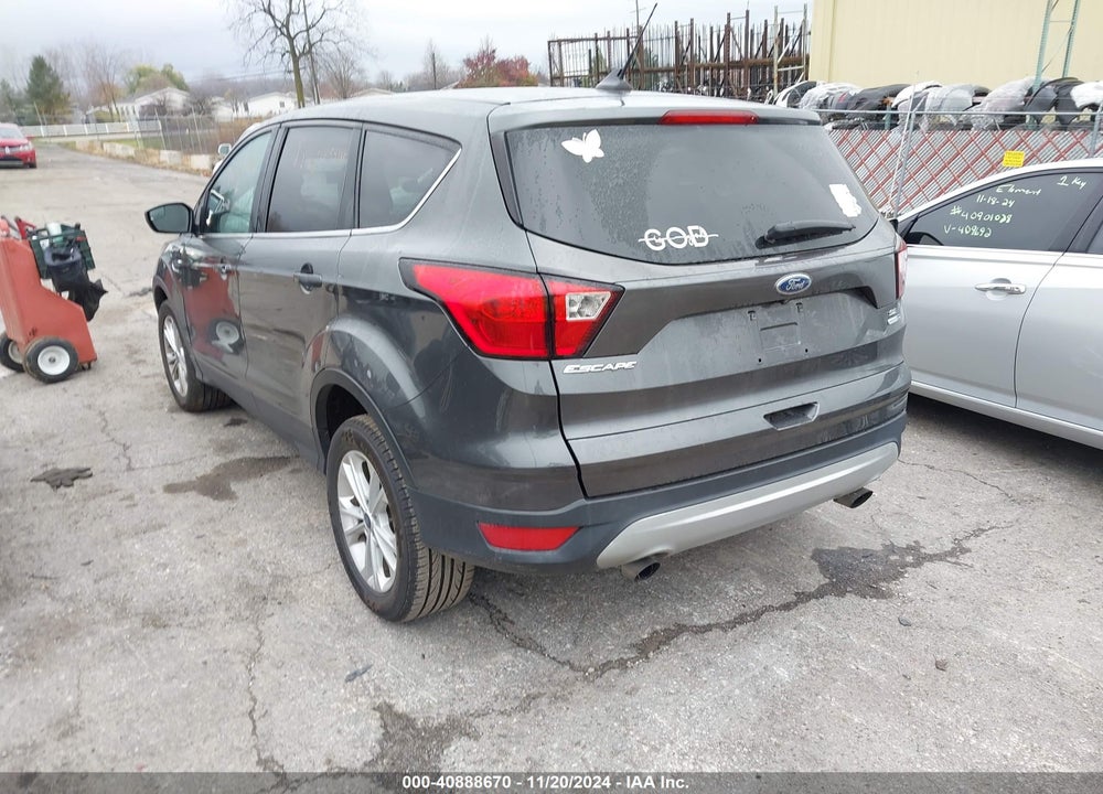 2019 FORD ESCAPE SE VIN: 1FMCU9GD0KUB53662