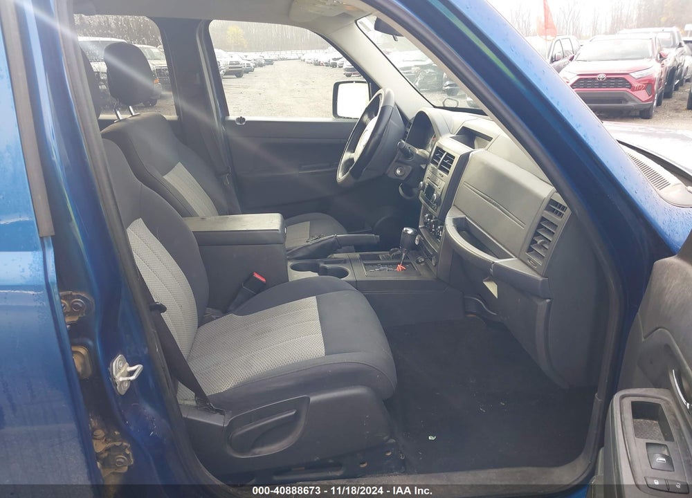 2010 JEEP LIBERTY SPORT VIN: 1J4PN2GK4AW139768