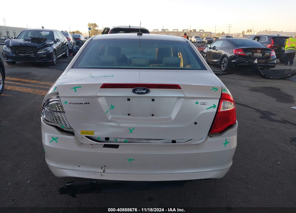 2010 FORD FUSION SE VIN: 3FAHP0HAXAR381231
