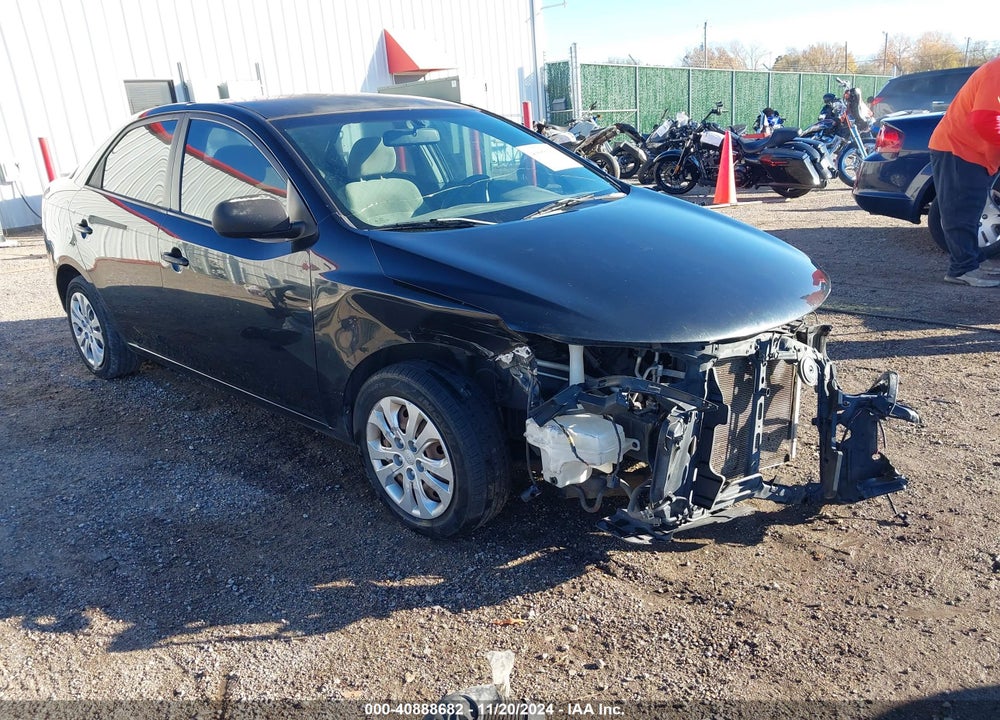 2010 KIA FORTE LX VIN: KNAFT4A29A5040832