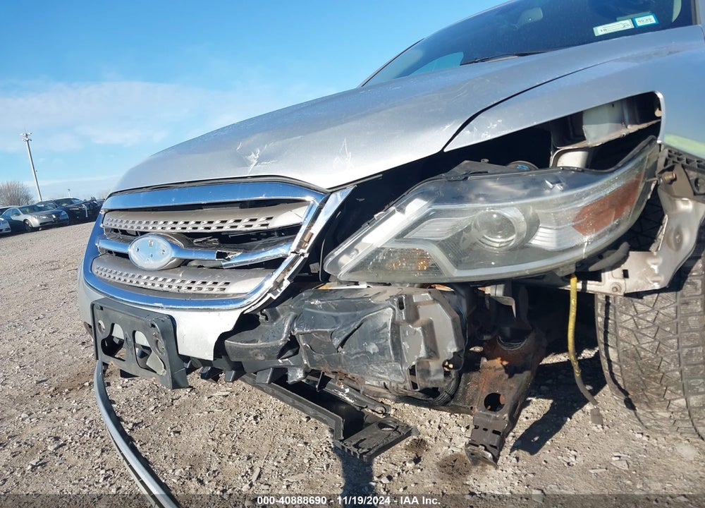 2011 FORD TAURUS SEL VIN: 1FAHP2EW0BG110327