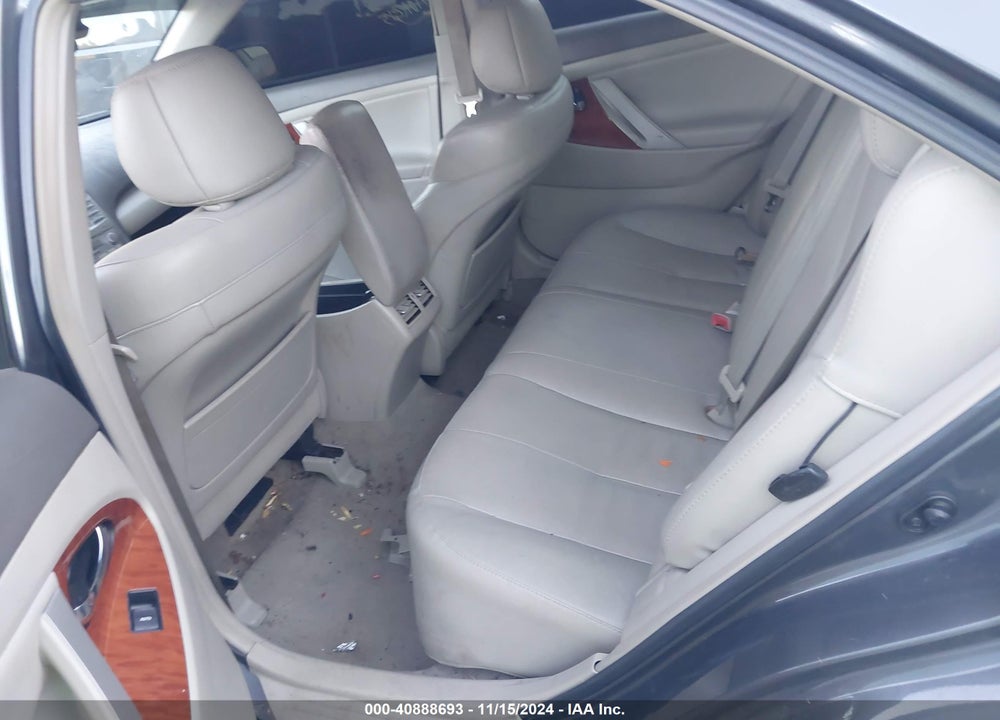 2011 TOYOTA CAMRY XLE VIN: 4T1BF3EK1BU653432