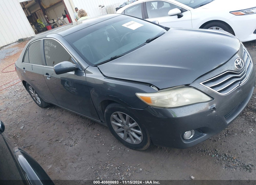2011 TOYOTA CAMRY XLE VIN: 4T1BF3EK1BU653432