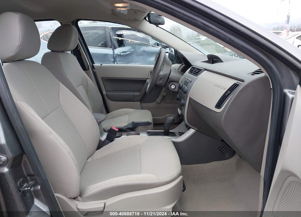 2010 FORD FOCUS S VIN: 1FAHP3EN8AW201380