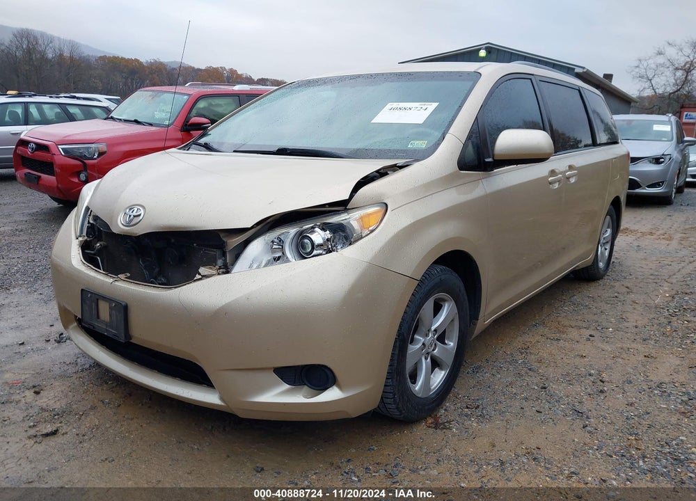 2011 TOYOTA SIENNA LE V6 VIN: 5TDKK3DC4BS113846