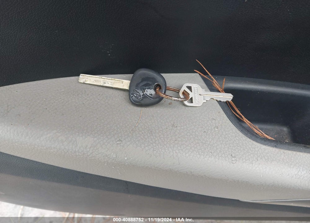2012 HYUNDAI VELOSTER BASE W/GRAY VIN: KMHTC6AD6CU036938