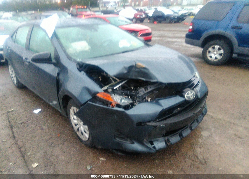2019 TOYOTA COROLLA LE VIN: 2T1BURHE7KC241807