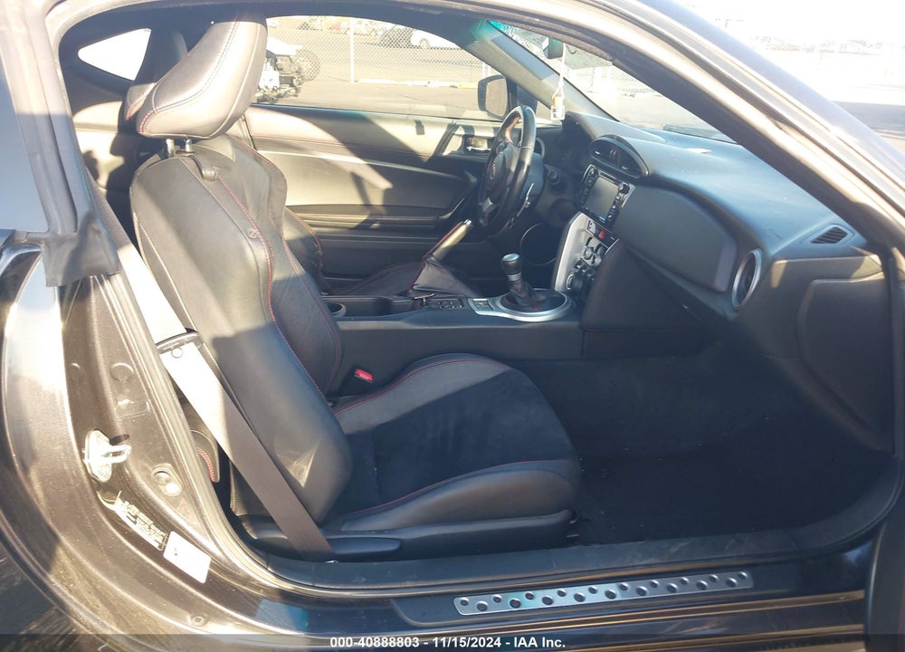 2017 SUBARU BRZ LIMITED VIN: JF1ZCAC13H8604119