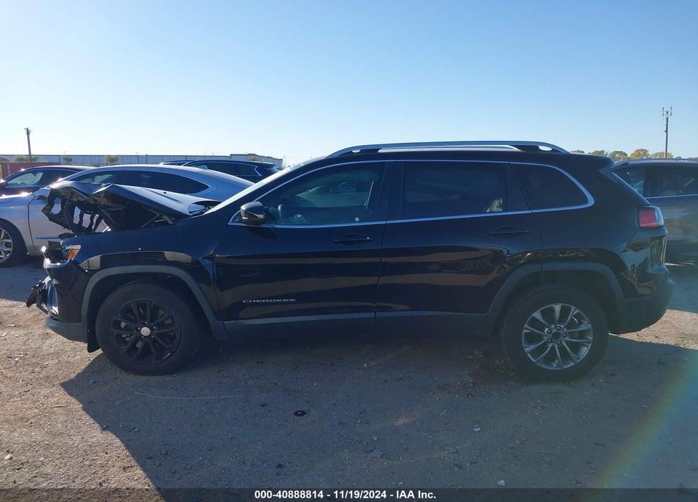 2019 CHEROKEE JEEP  LATITUDE PLUS FWD VIN: 1C4PJLLB7KD274978