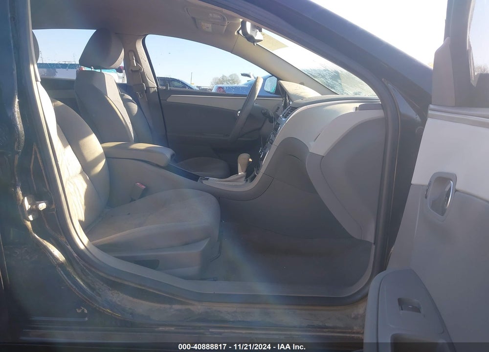 2012 CHEVROLET MALIBU LS VIN: 1G1ZB5E08CF178787