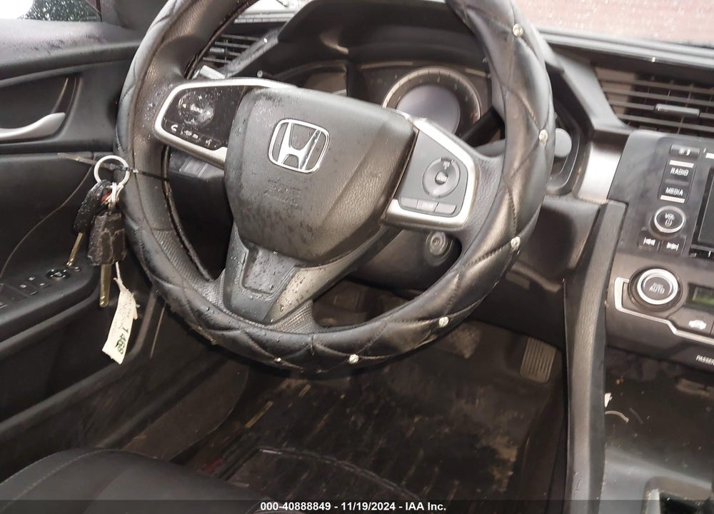 2018 HONDA CIVIC LX VIN: 19XFC2F51JE041844
