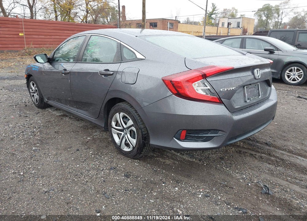 2018 HONDA CIVIC LX VIN: 19XFC2F51JE041844