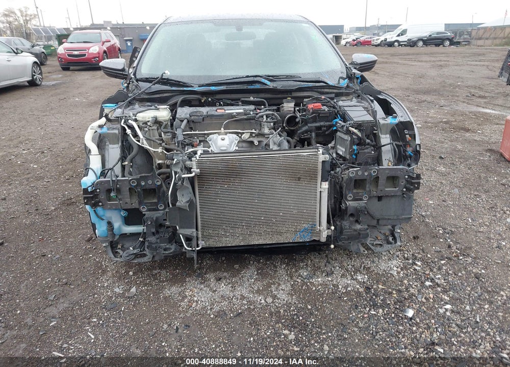 2018 HONDA CIVIC LX VIN: 19XFC2F51JE041844